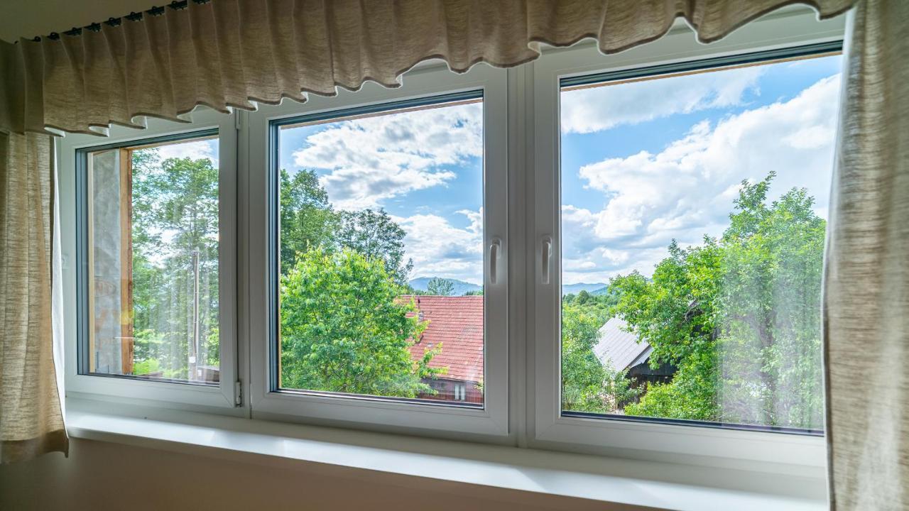 Apartmany Pod Rozsutcom - Zatkov Dvor - Prijazd Do Ubytovania Autom S Pohonom 4X4 Terchova Bagian luar foto